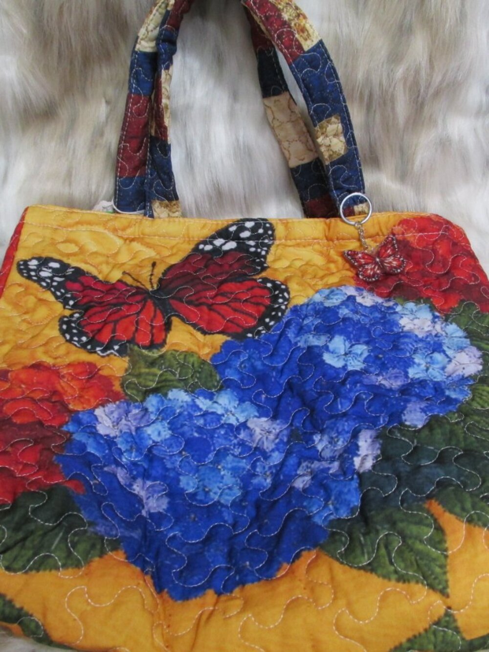 P3125-New Quilted Butterfly w/ Waterproof Pouch & Butterfly Keyring